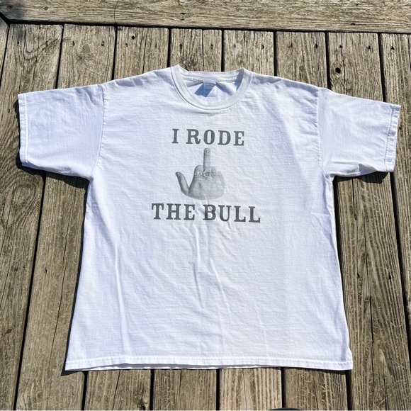 Vintage Other - “I Rode The Bull” Hogs & Honeys Chicago White Graphic Tee Shirt Size XL